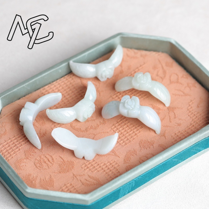 2PC Natural White Jadeite Jade - Beading 评论和价格